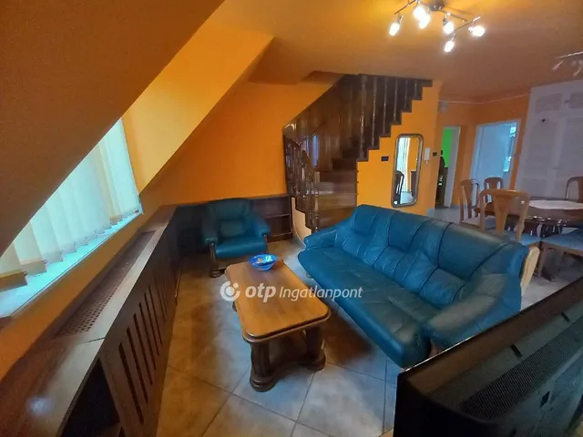 Eladó lakás Debrecen, Postakert 79 nm