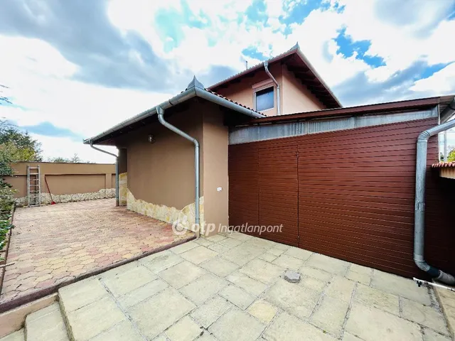 Eladó ház Debrecen 189 nm