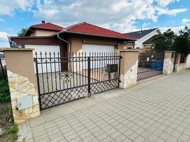 Eladó ház Debrecen 189 nm