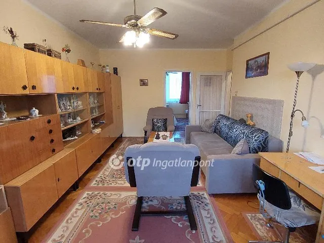 Eladó lakás Kisújszállás 62 nm