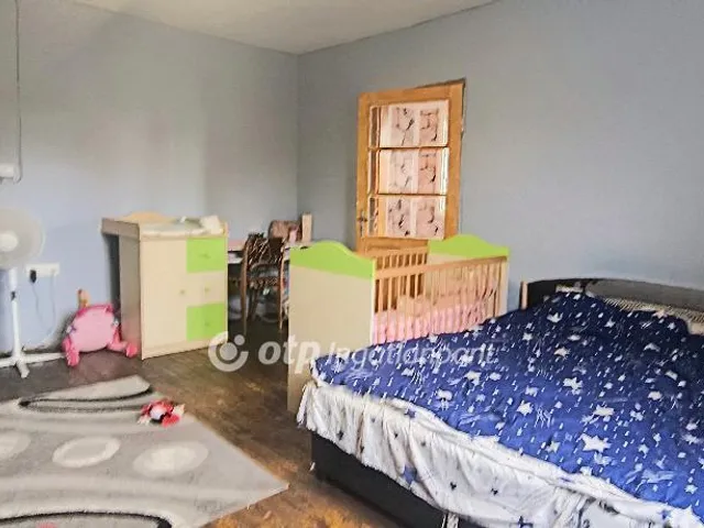 Eladó ház Fegyvernek 70 nm