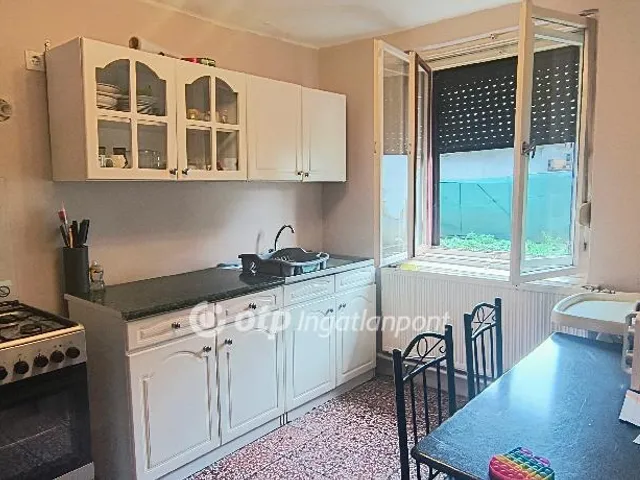 Eladó ház Fegyvernek 70 nm