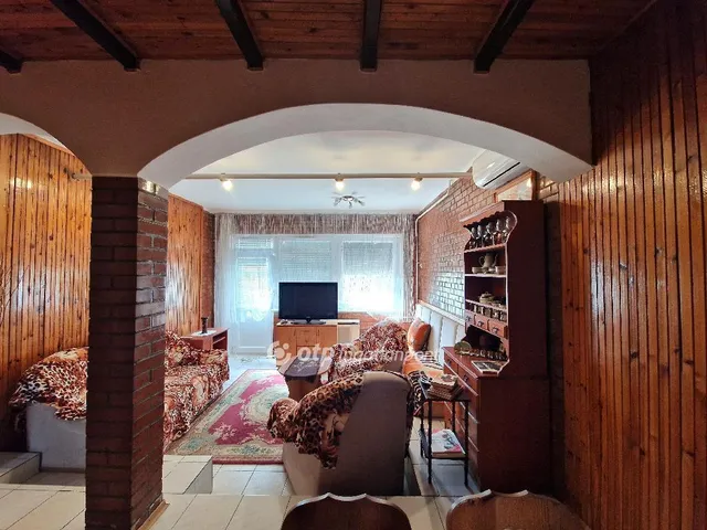 Eladó ház Kisújszállás 145 nm