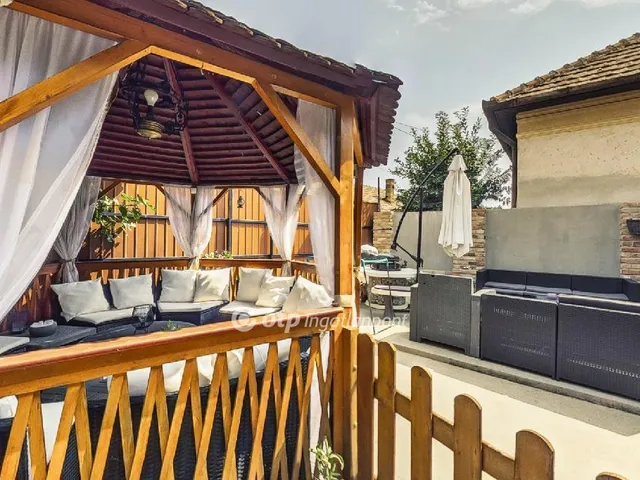 Eladó ház Nagykőrös 207 nm