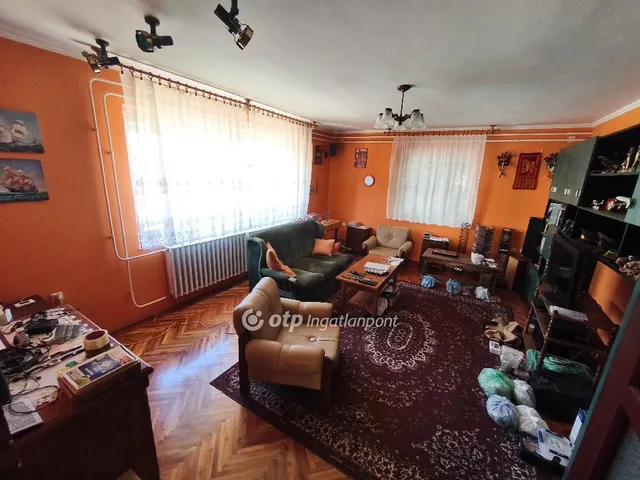 Eladó ház Szolnok 139 nm