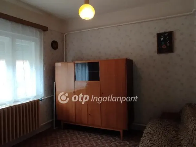 Eladó ház Jászszentandrás 75 nm