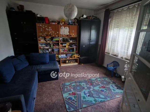 Eladó ház Újszilvás 68 nm