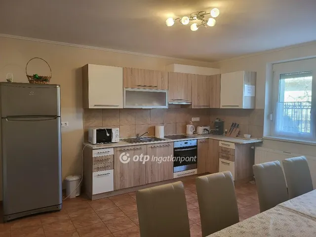 Eladó ház Boldog 155 nm