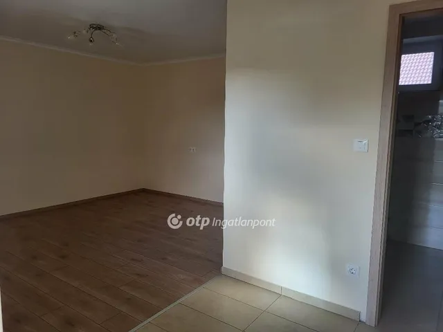 Eladó ház Boldog 155 nm