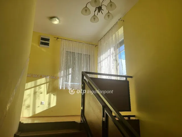 Eladó ház Boldog 155 nm