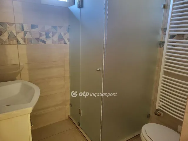 Eladó ház Boldog 155 nm