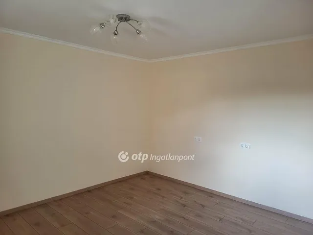 Eladó ház Boldog 155 nm