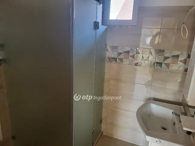 Eladó ház Boldog 155 nm