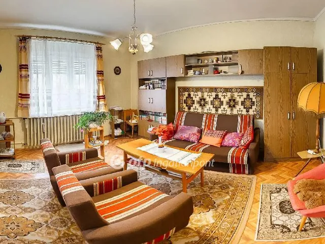 Eladó ház Heves 61 nm