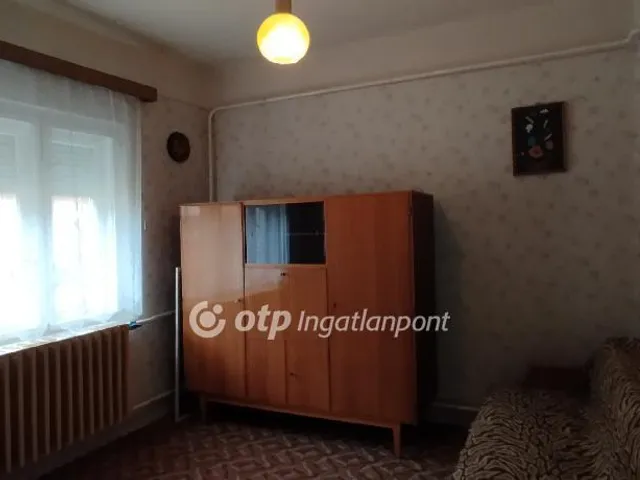 Eladó ház Jászszentandrás 75 nm