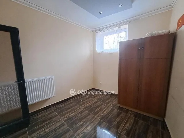 Eladó ház Kisújszállás 184 nm