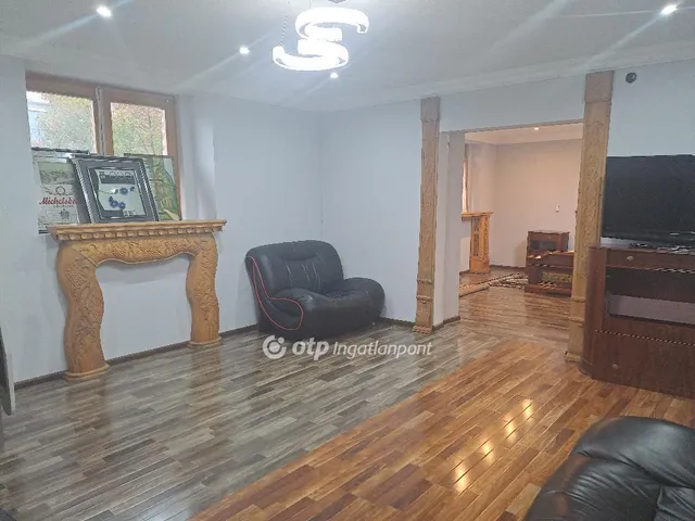 Eladó ház Kisújszállás 53 nm