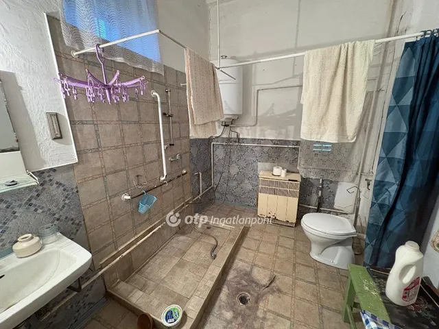 Eladó ház Kisújszállás 61 nm