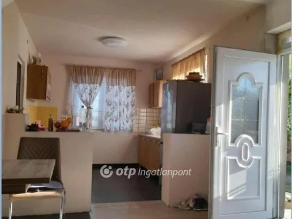 Eladó ház Jászapáti 85 nm