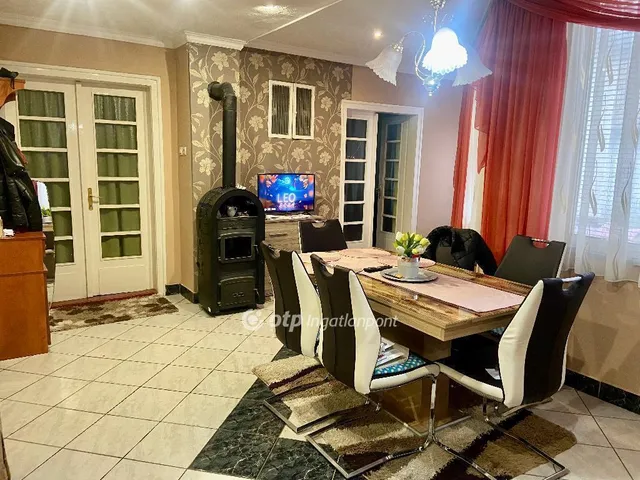 Eladó ház Jászberény 83 nm