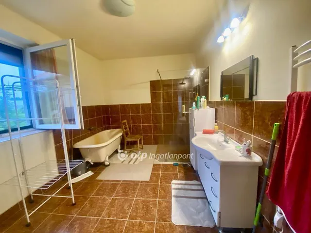 Eladó ház Jászberény 115 nm