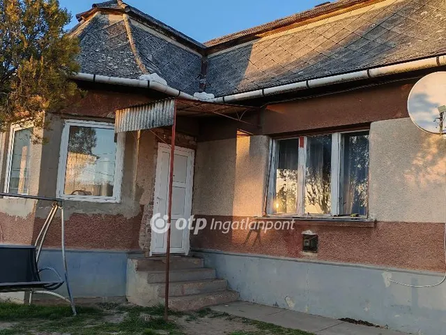 Eladó ház Jászfényszaru 98 nm