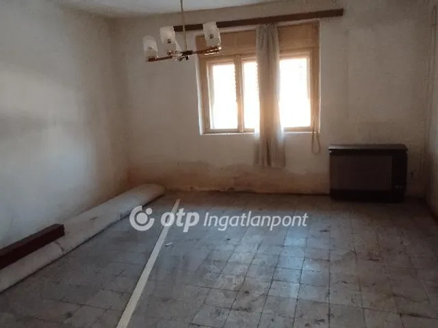 Eladó ház Jászberény 52 nm