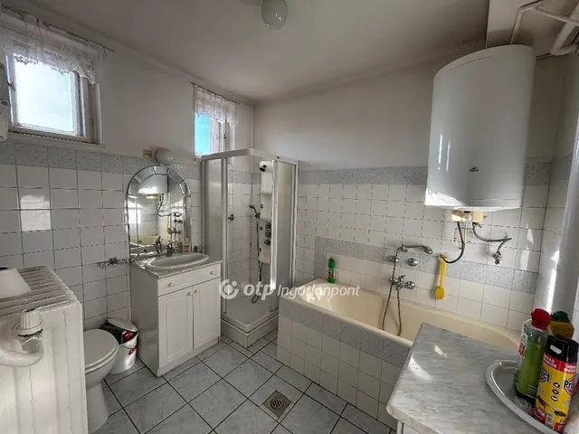 Eladó ház Békés 108 nm