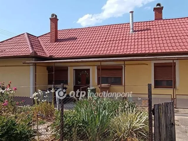 Eladó ház Békés 75 nm