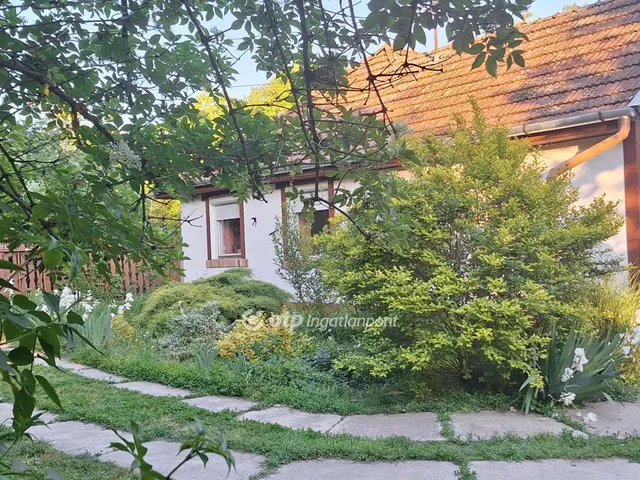 Eladó ház Békés 65 nm