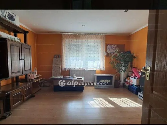 Eladó ház Tápiószele 60 nm