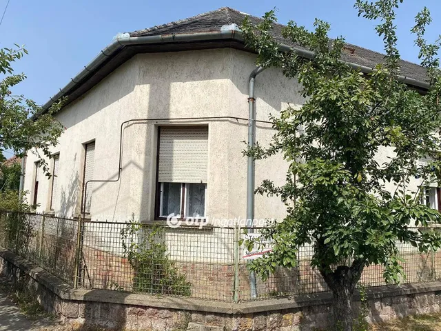 Eladó ház Tápiógyörgye 140 nm