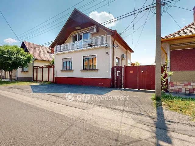 Eladó ház Cegléd 153 nm