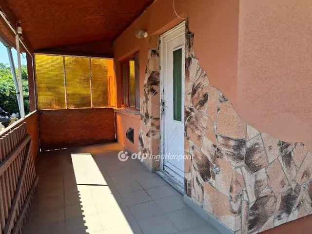 Eladó ház Cegléd 59 nm