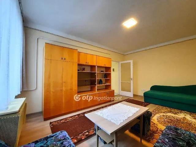 Eladó lakás Szolnok 37 nm