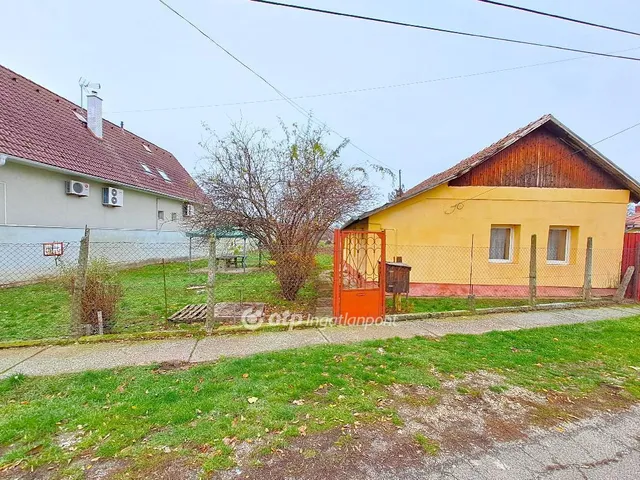 Eladó ház Szolnok 62 nm