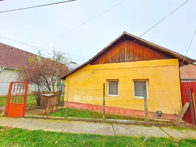 Eladó ház Szolnok 62 nm