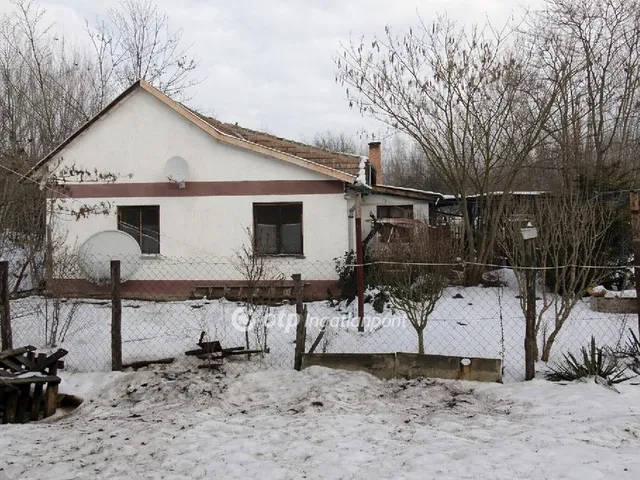 Eladó mezőgazdasági ingatlan Jászberény 67 nm