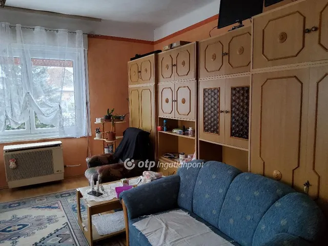 Eladó ház Tura 110 nm