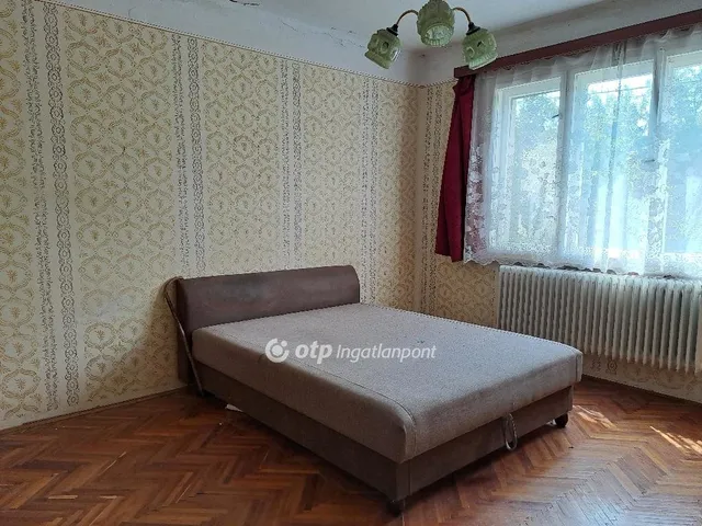 Eladó ház Kisújszállás 109 nm