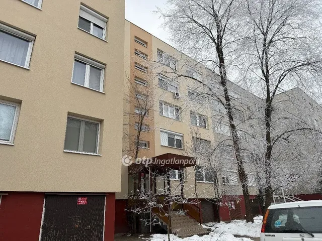 Eladó lakás Kecskemét 33 nm