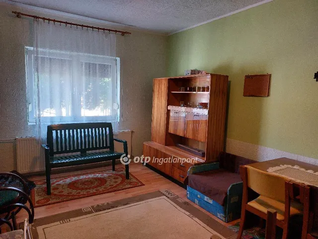 Eladó ház Jászberény 107 nm