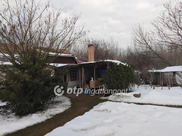 Eladó mezőgazdasági ingatlan Jászberény 67 nm