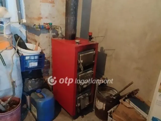 Eladó mezőgazdasági ingatlan Jászberény 67 nm