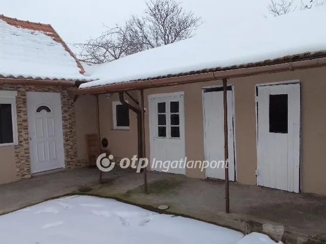 Eladó ház Jászberény 63 nm