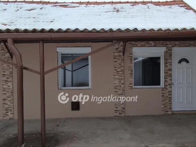 Eladó ház Jászberény 63 nm