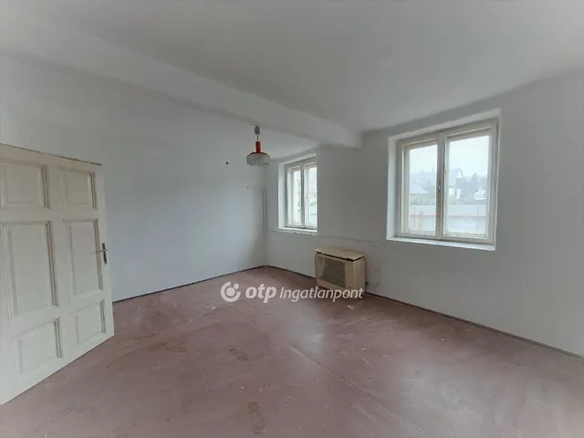 Eladó ház Kunhegyes 61 nm