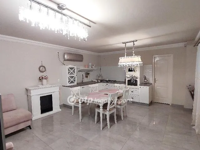 Eladó ház Kisújszállás 150 nm