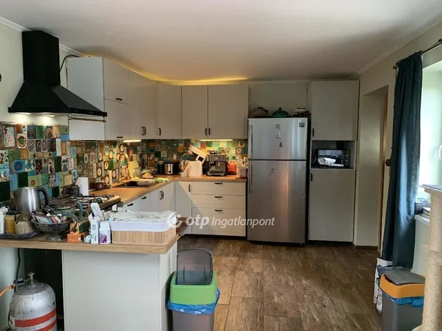 Eladó ház Törtel 81 nm