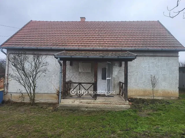 Eladó ház Jászfényszaru 67 nm